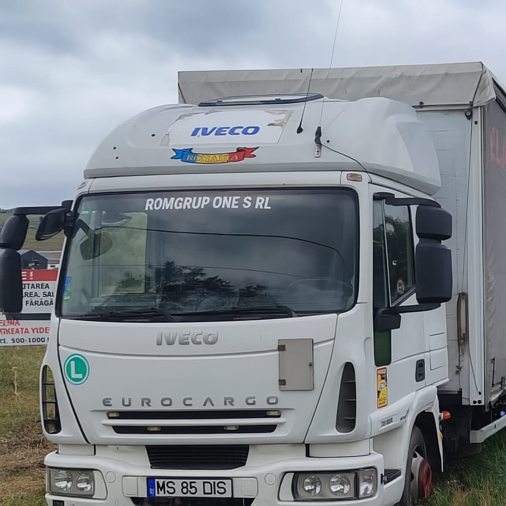 Camion Romgrup One SRL